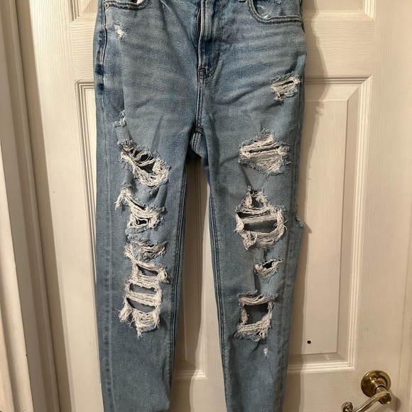 American Eagle Jeans (Perfect Condition) - Picture 2 of 4